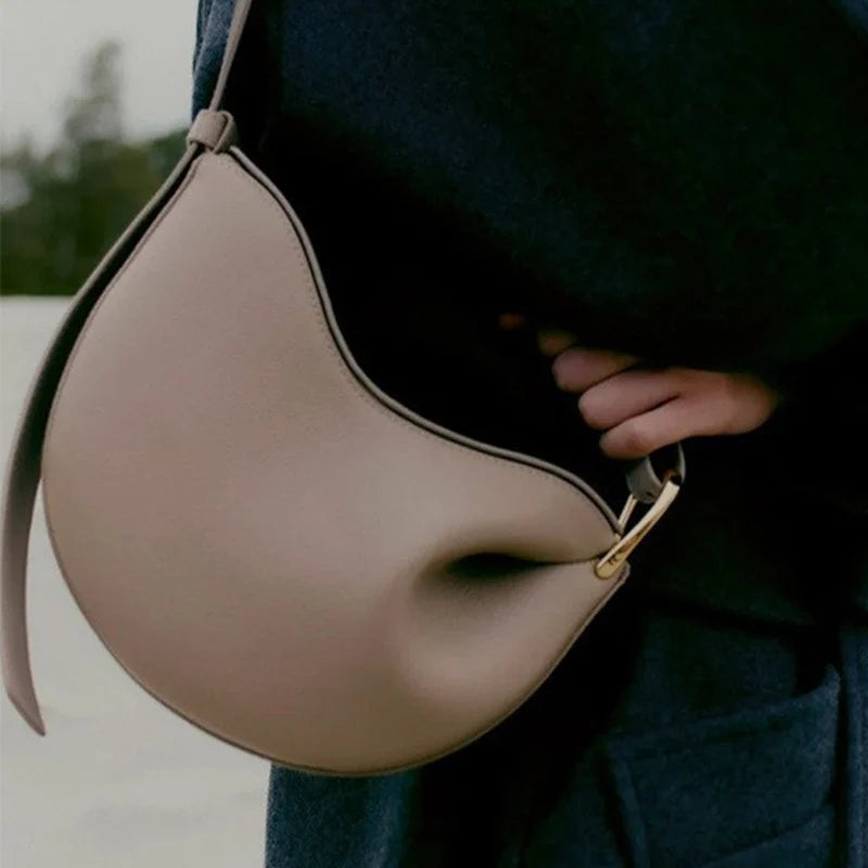 Sac à bandoulière en cuir véritable pour femmes, sac à pois, sac à aisselles décontracté de niche, nouvelle collection 2025