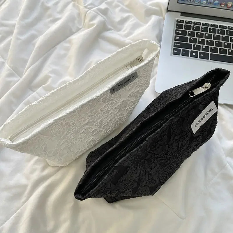 Trousse de maquillage florale pour femme, trousse de maquillage avec broderie coréenne, trousse de toilette de voyage en velours côtelé