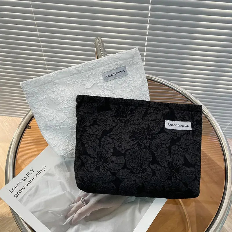 Trousse de maquillage florale pour femme, trousse de maquillage avec broderie coréenne, trousse de toilette de voyage en velours côtelé